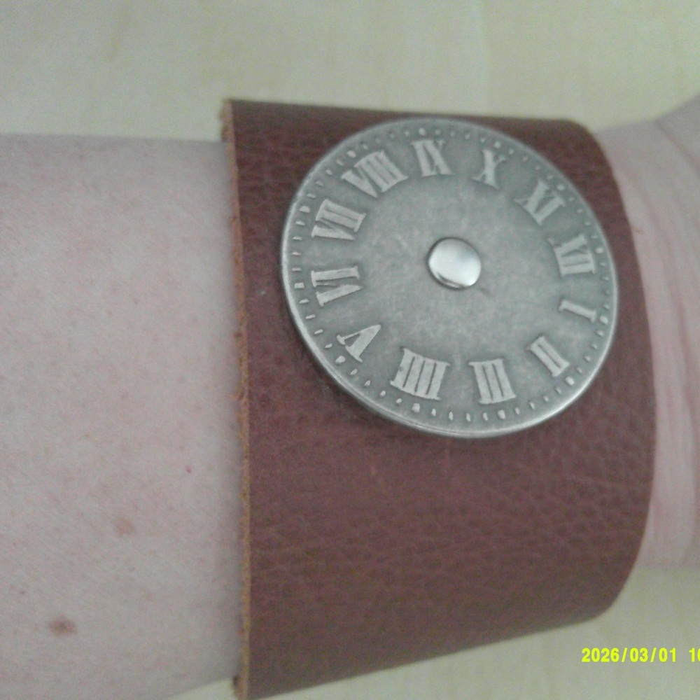 Vintage leather travel watch clock wrap around bracelet.